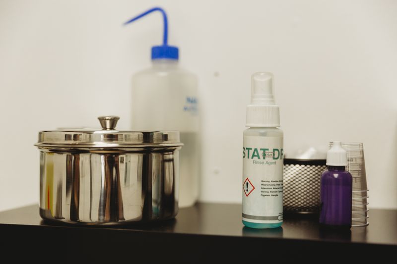 Clean station